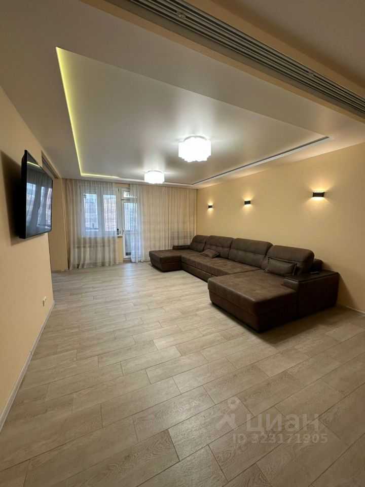 3-комнатная квартира, 112 м² — фотография 2