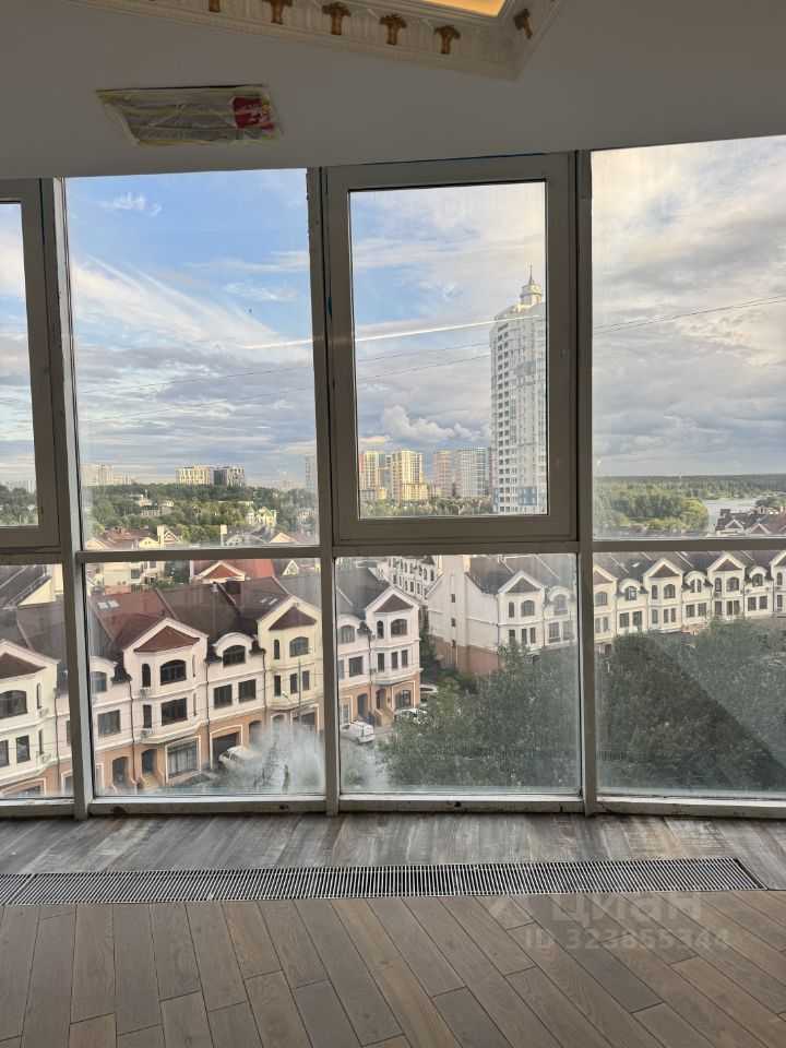 4-комнатная квартира, 163 м² — фотография 2
