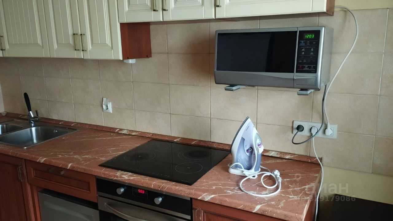 2-комнатная квартира, 71 м² — фотография 3