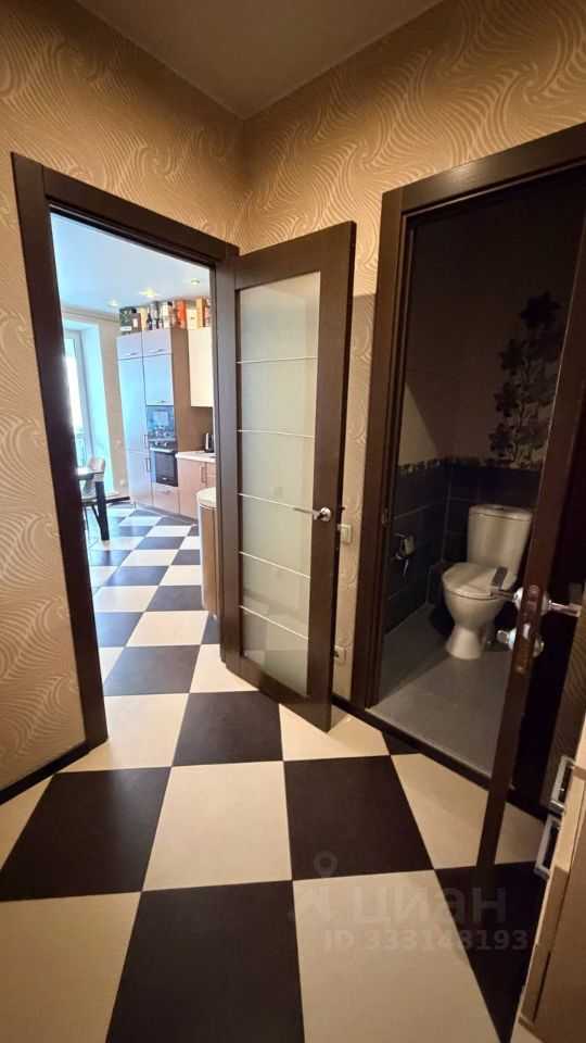 2-комнатная квартира, 71 м² — фотография 3