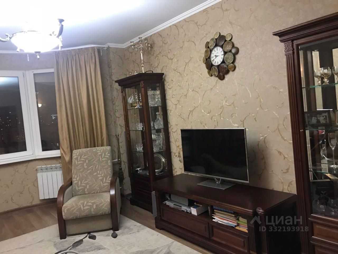 2-комнатная квартира, 72 м² — фотография 3