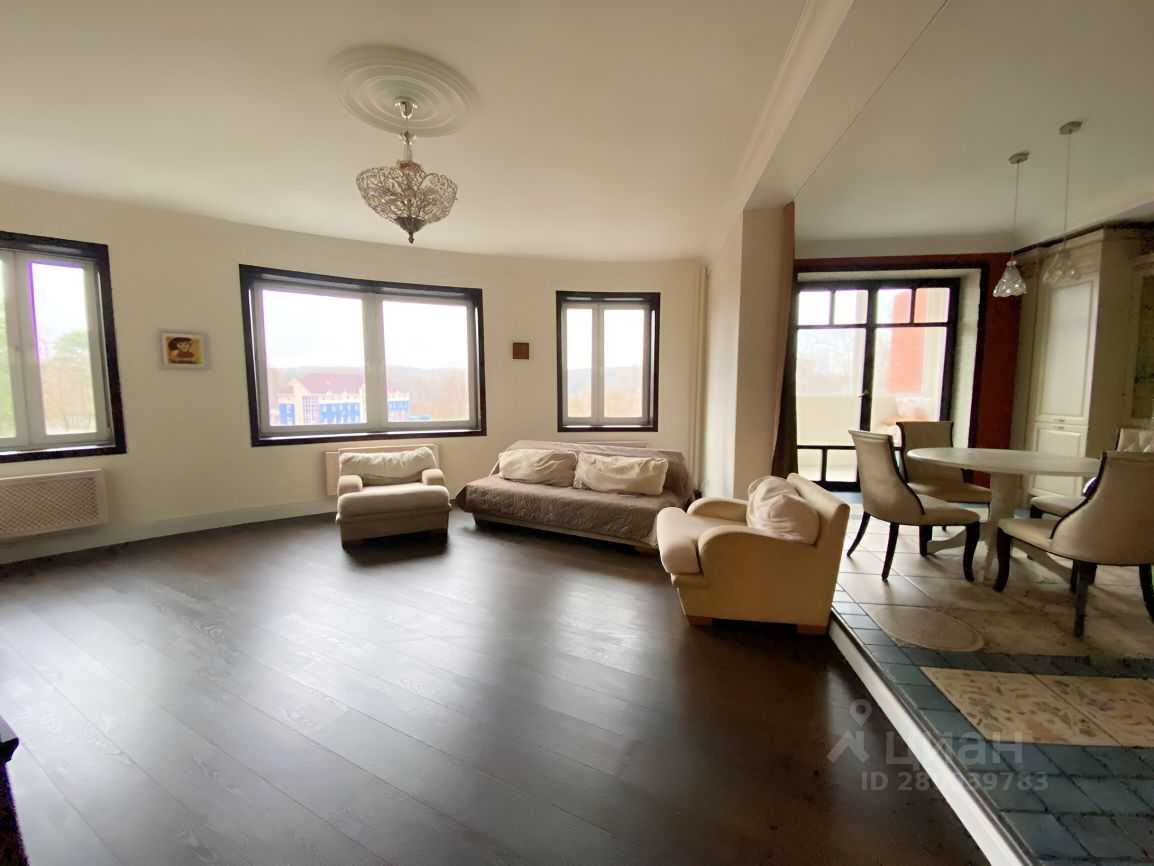 4-комнатная квартира, 123 м²