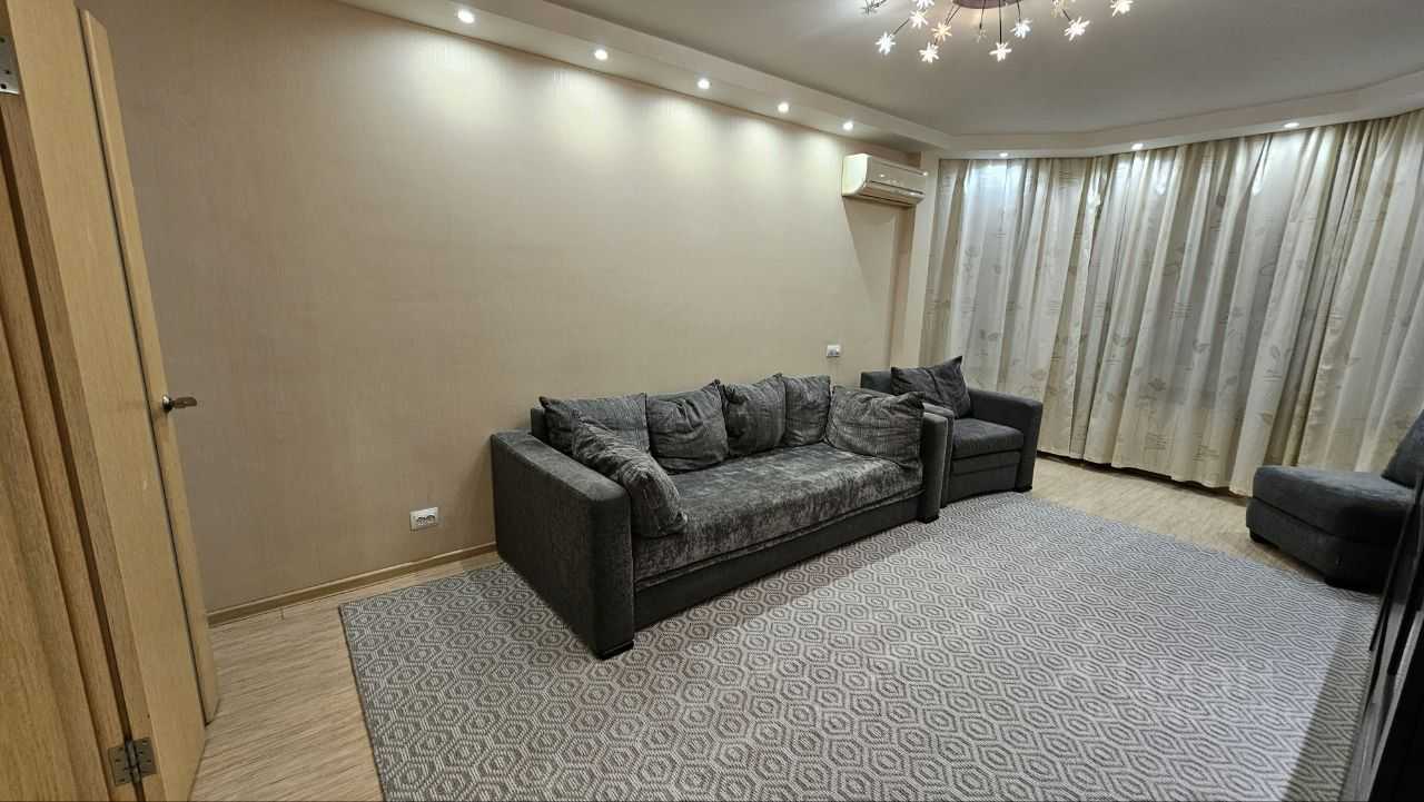 2-комнатная квартира, 72 м² — фотография 2