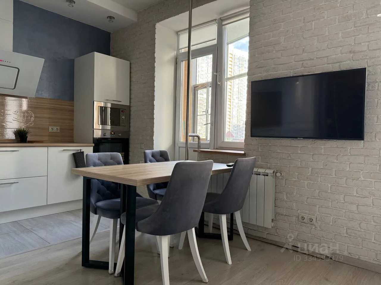1-комнатная квартира, 42 м²