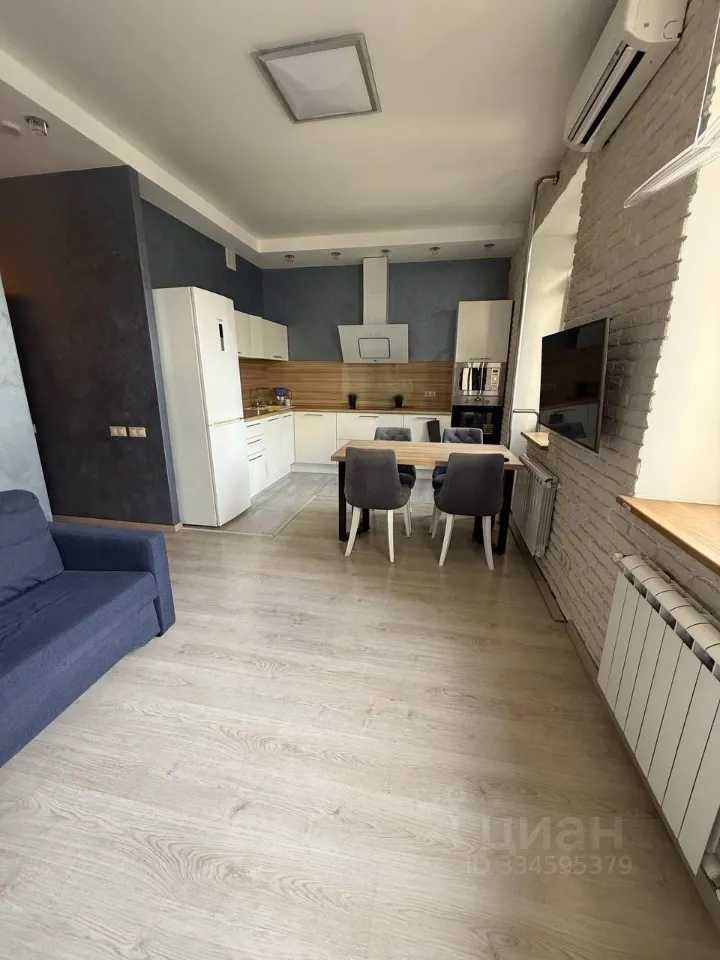 1-комнатная квартира, 42 м² — фотография 2