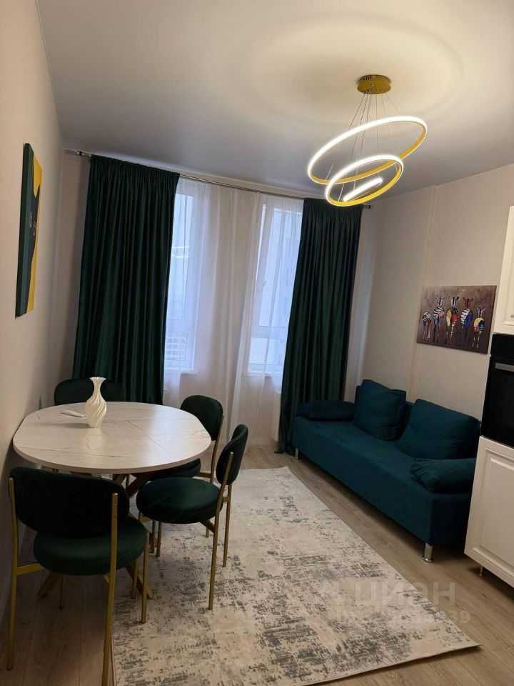 4-комнатная квартира, 80 м² — фотография 2
