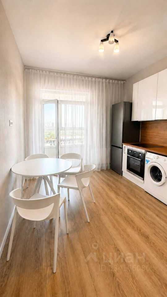 2-комнатная квартира, 58,3 м² — фотография 2