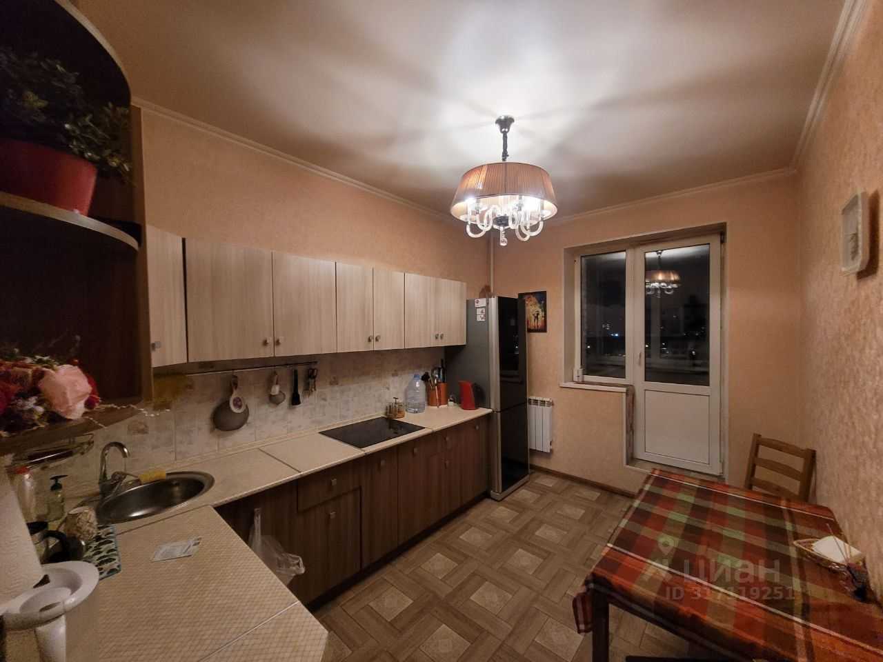 2-комнатная квартира, 70 м² — фотография 2