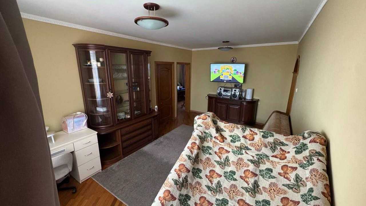 2-комнатная квартира, 67 м² — фотография 3