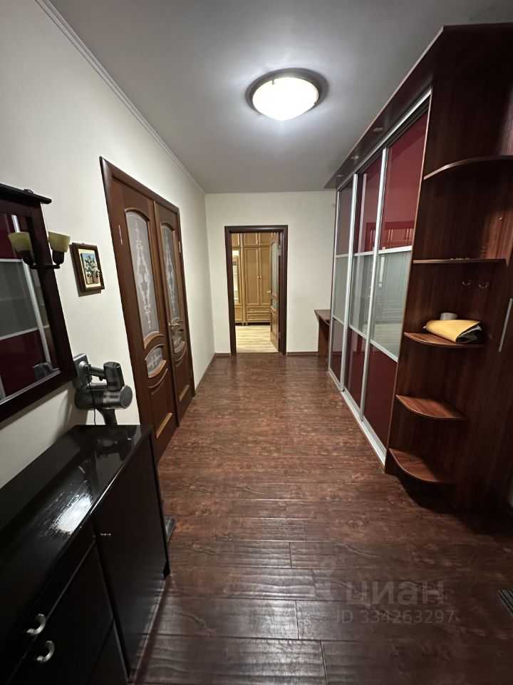 2-комнатная квартира, 71 м² — фотография 3