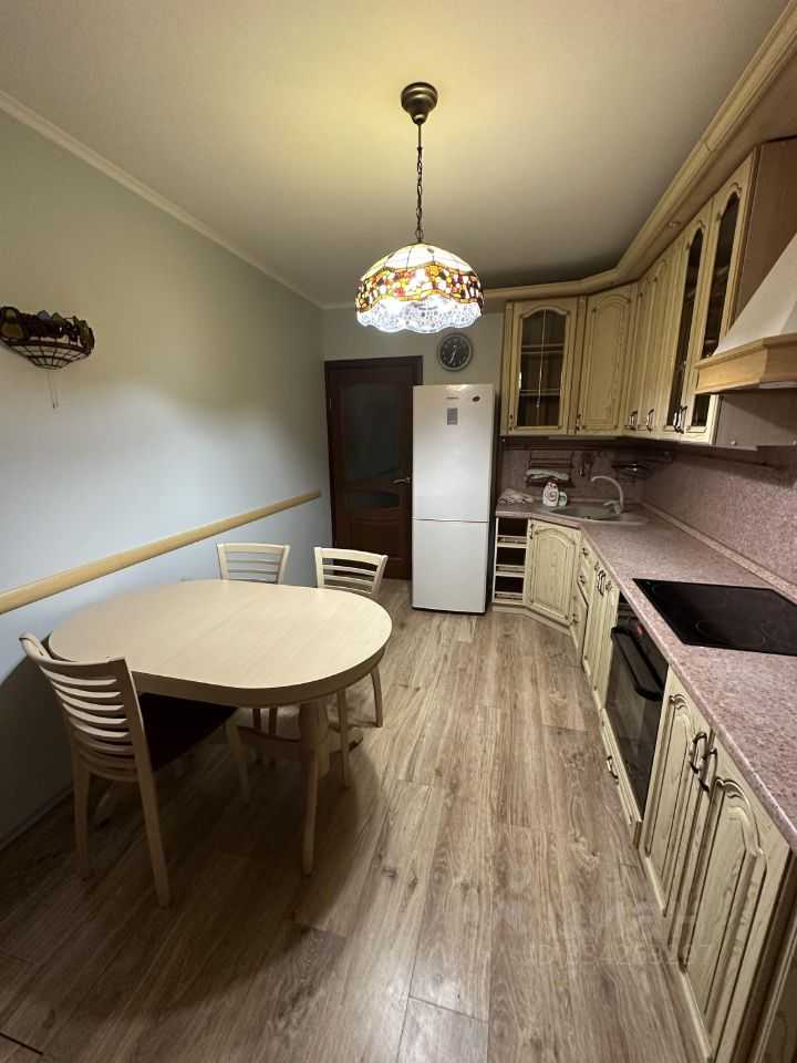 2-комнатная квартира, 71 м² — фотография 2