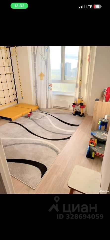 4-комнатная квартира, 100 м²