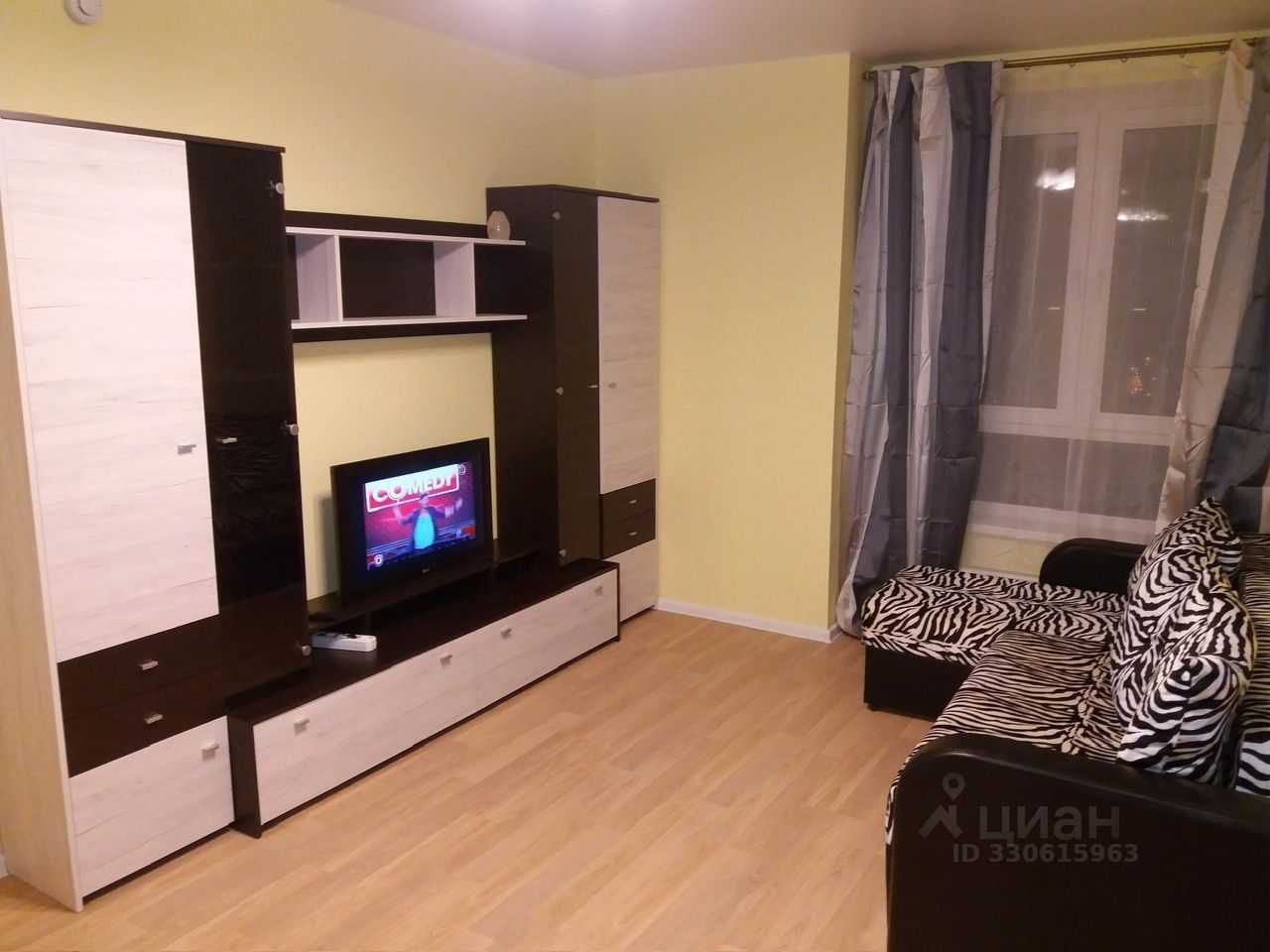 2-комнатная квартира, 55 м² — фотография 2