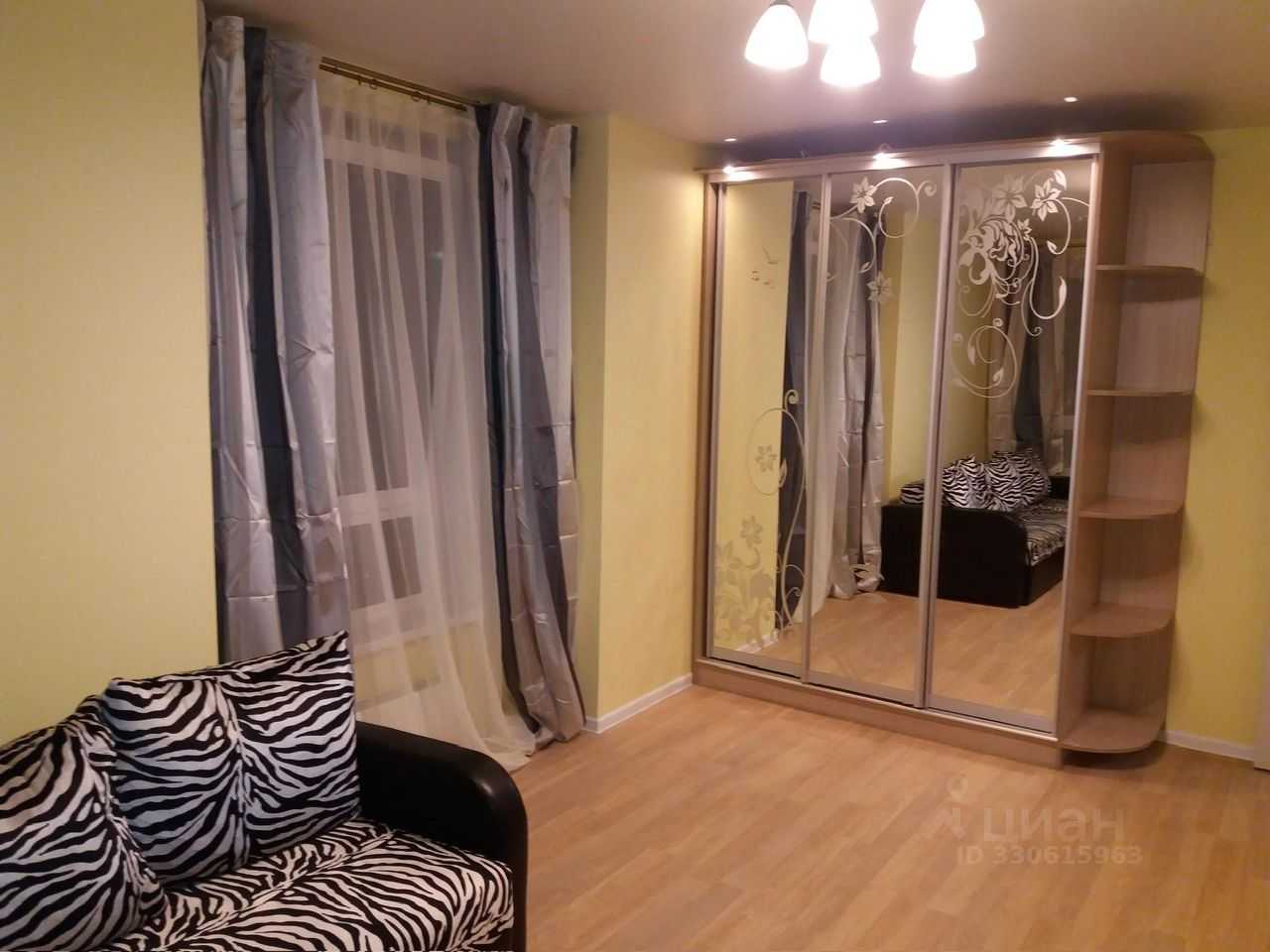 2-комнатная квартира, 55 м² — фотография 3