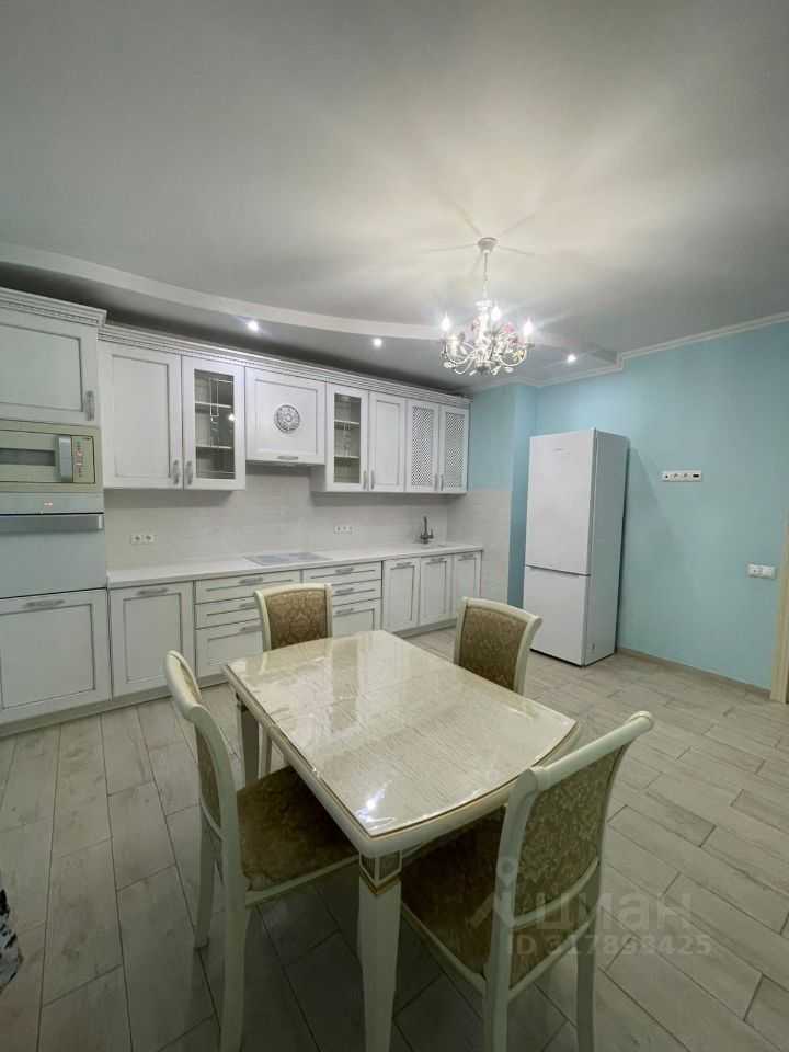 3-комнатная квартира, 105 м²