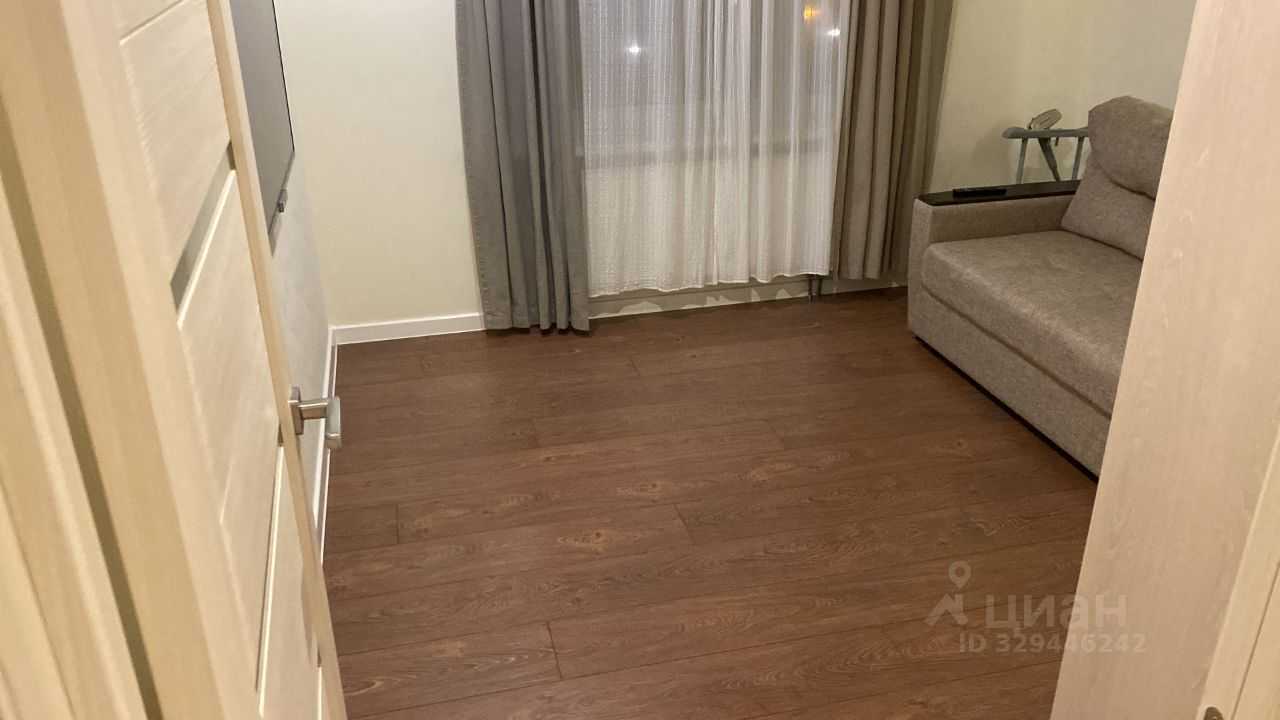 2-комнатная квартира, 64 м² — фотография 3