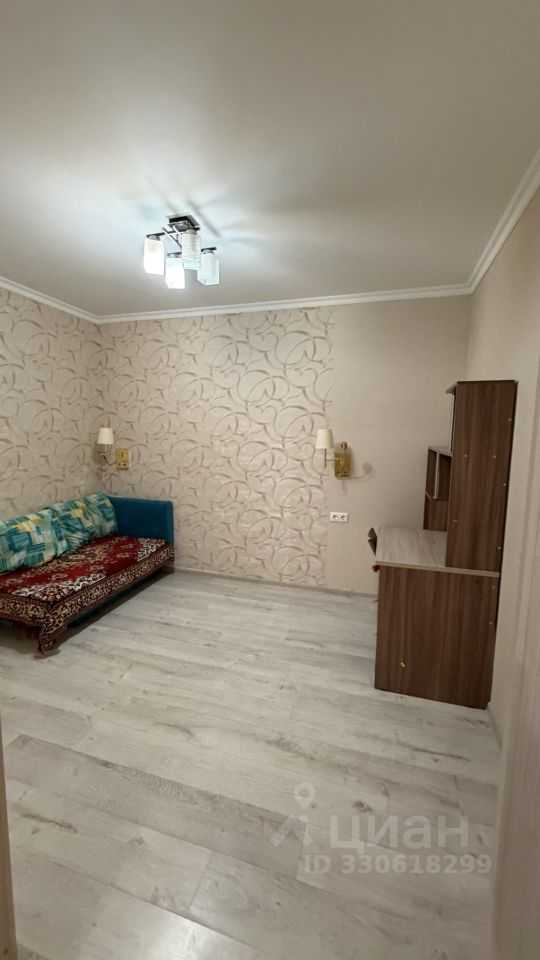 2-комнатная квартира, 70 м² — фотография 3