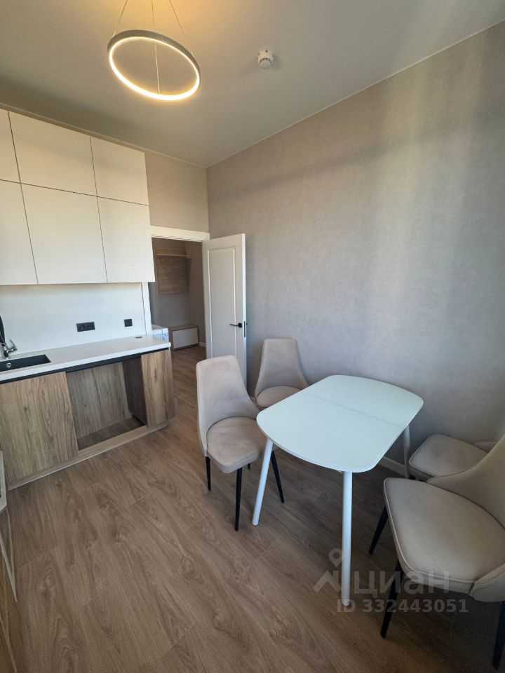1-комнатная квартира, 35 м² — фотография 3