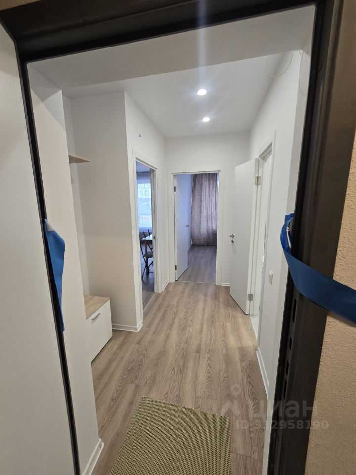 1-комнатная квартира, 38 м² — фотография 2
