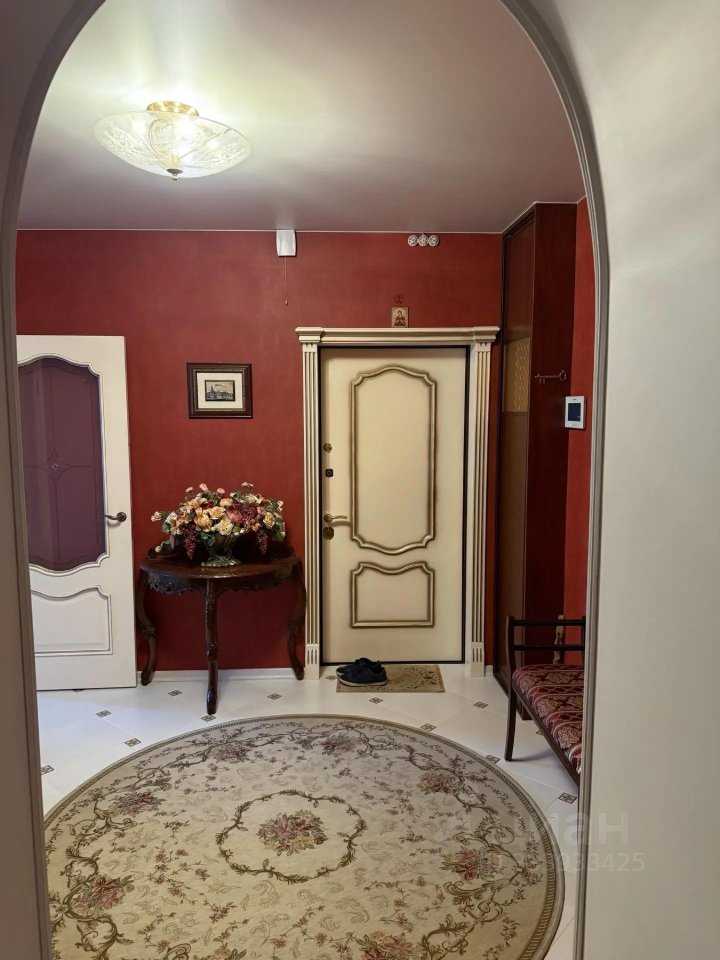 2-комнатная квартира, 75 м² — фотография 2