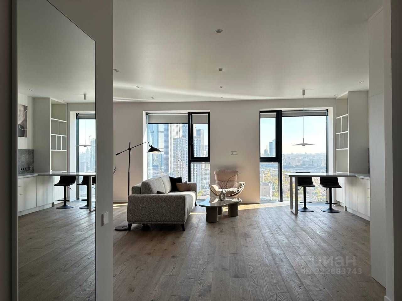 2-комнатная квартира, 70 м² — фотография 2