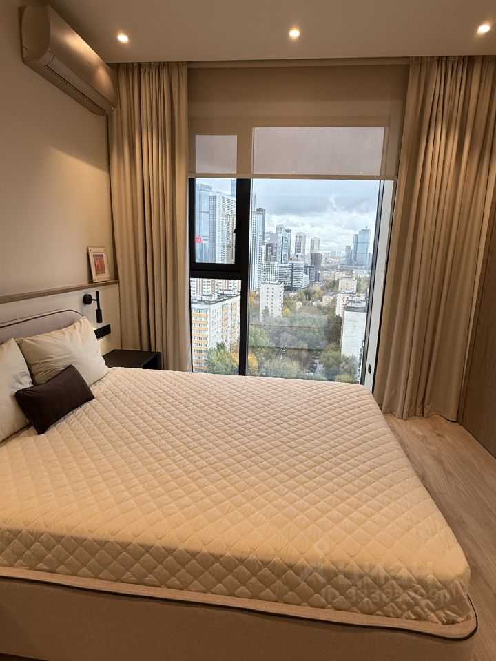 2-комнатная квартира, 70 м² — фотография 3