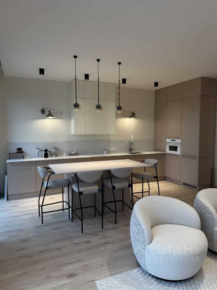 2-комнатная квартира, 70 м² — фотография 2