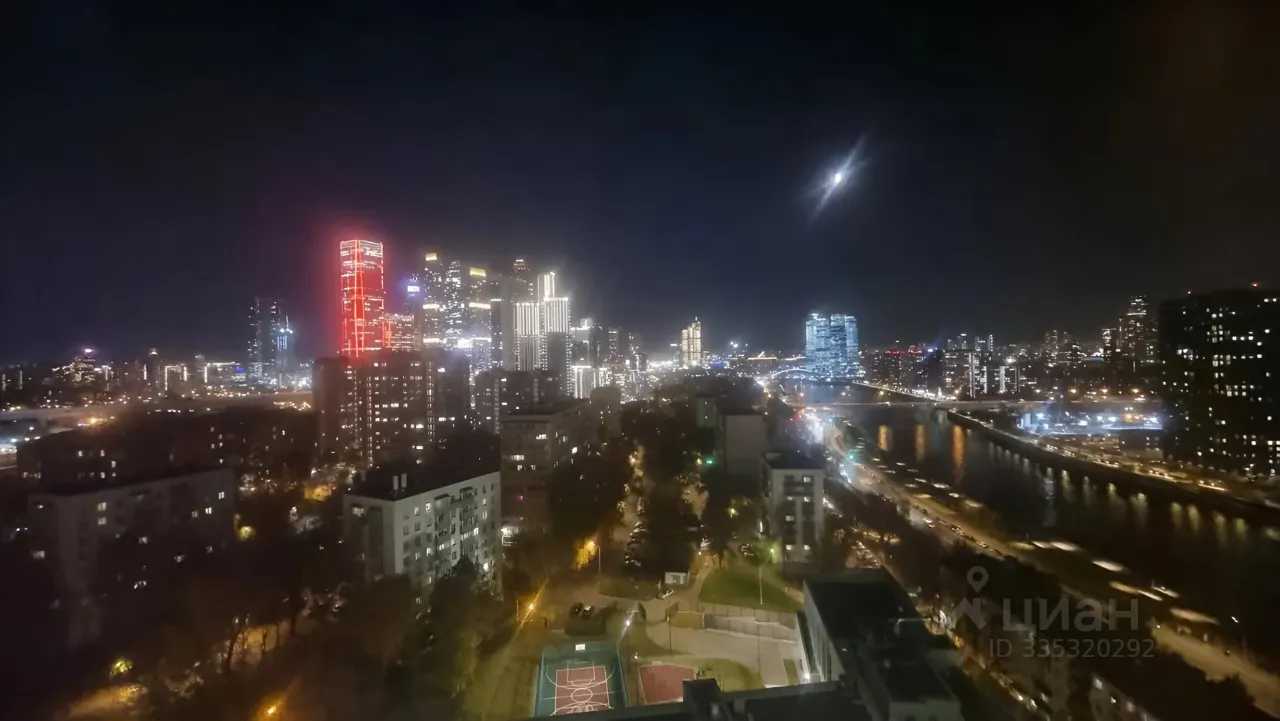 2-комнатная квартира, 56 м² — фотография 3
