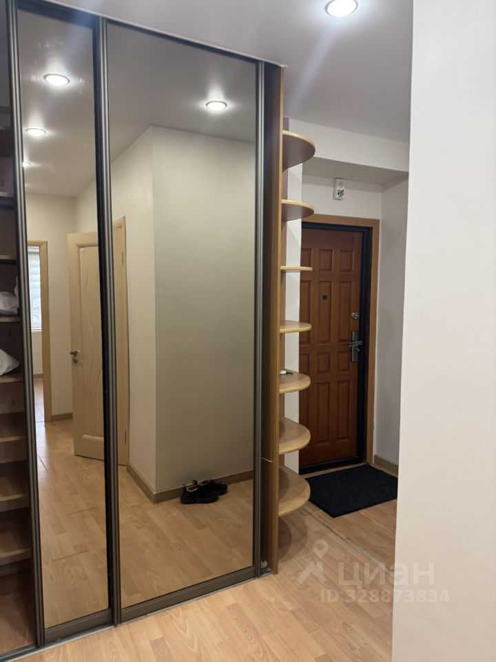2-комнатная квартира, 62 м² — фотография 2