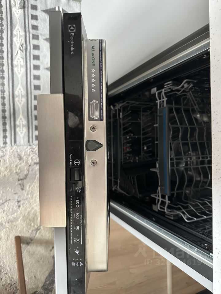 2-комнатная квартира, 48,2 м² — фотография 2