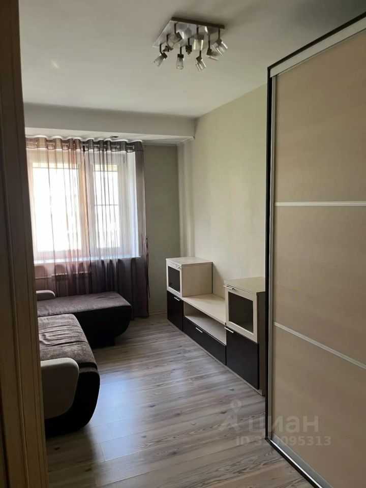 3-комнатная квартира, 64 м² — фотография 2