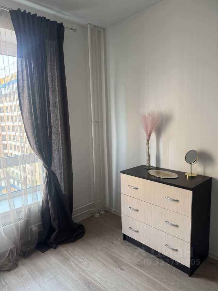 2-комнатная квартира, 72 м² — фотография 3