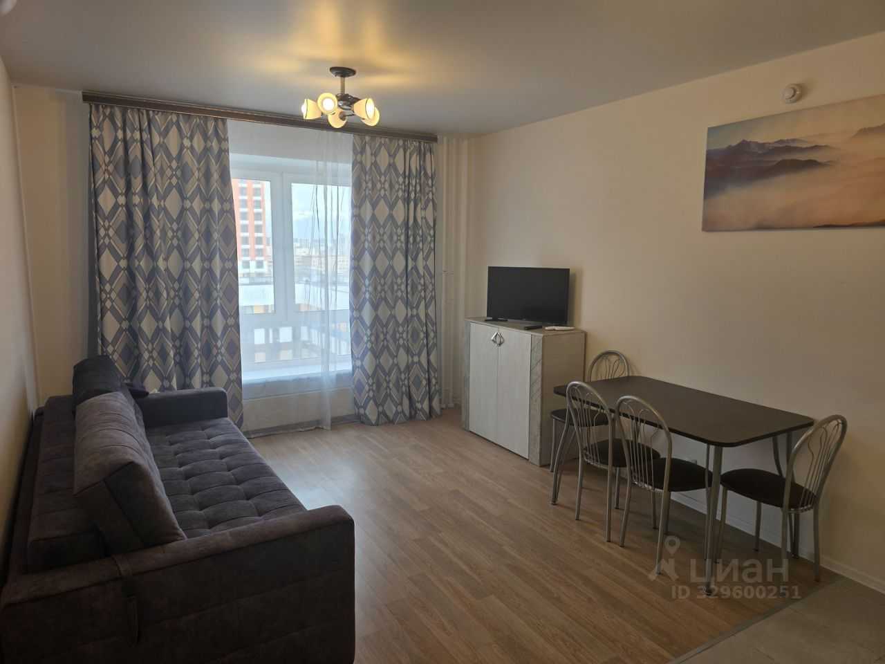 2-комнатная квартира, 60 м² — фотография 2