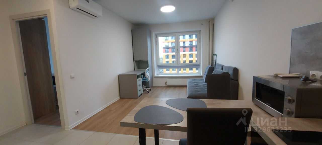 1-комнатная квартира, 35,3 м² — фотография 2