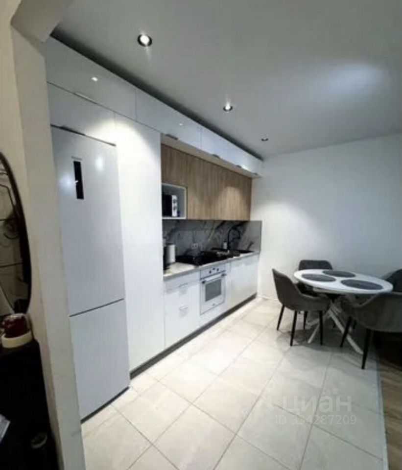 2-комнатная квартира, 58 м² — фотография 2