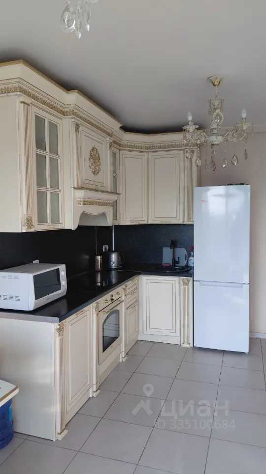 2-комнатная квартира, 55 м² — фотография 3