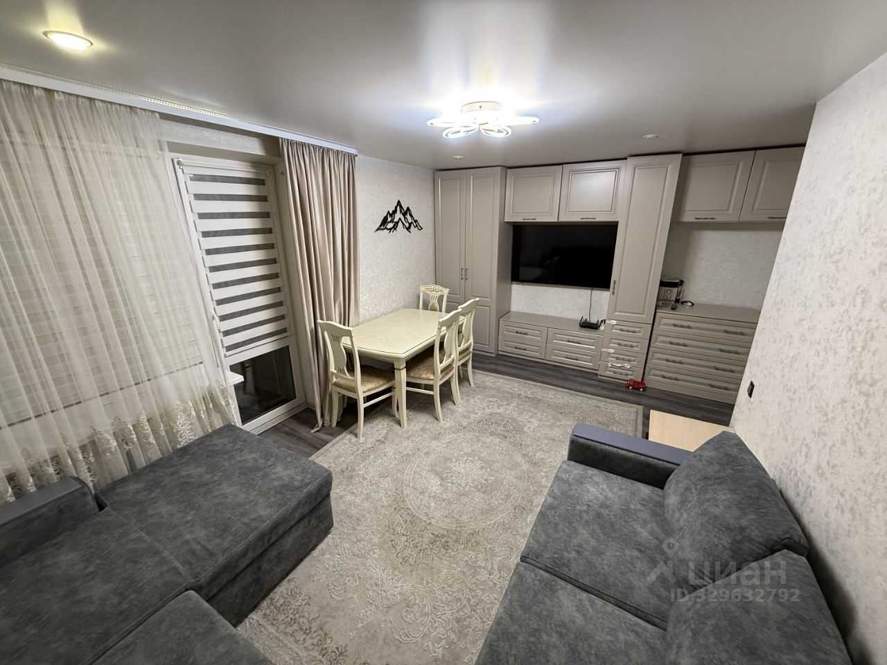 2-комнатная квартира, 42 м² — фотография 2