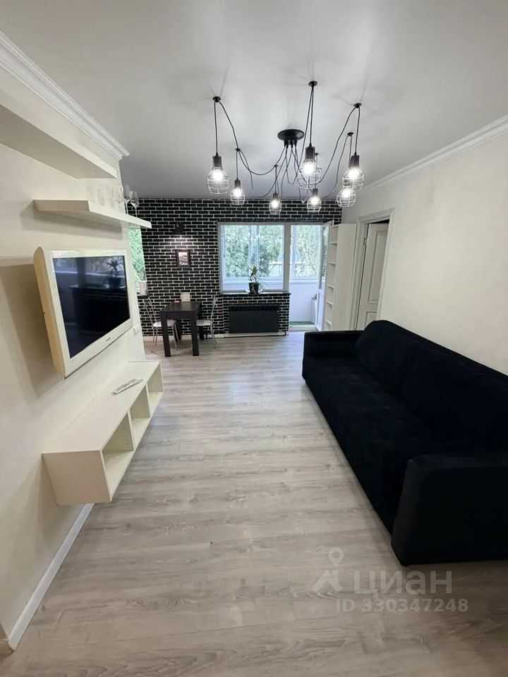 2-комнатная квартира, 42 м² — фотография 2