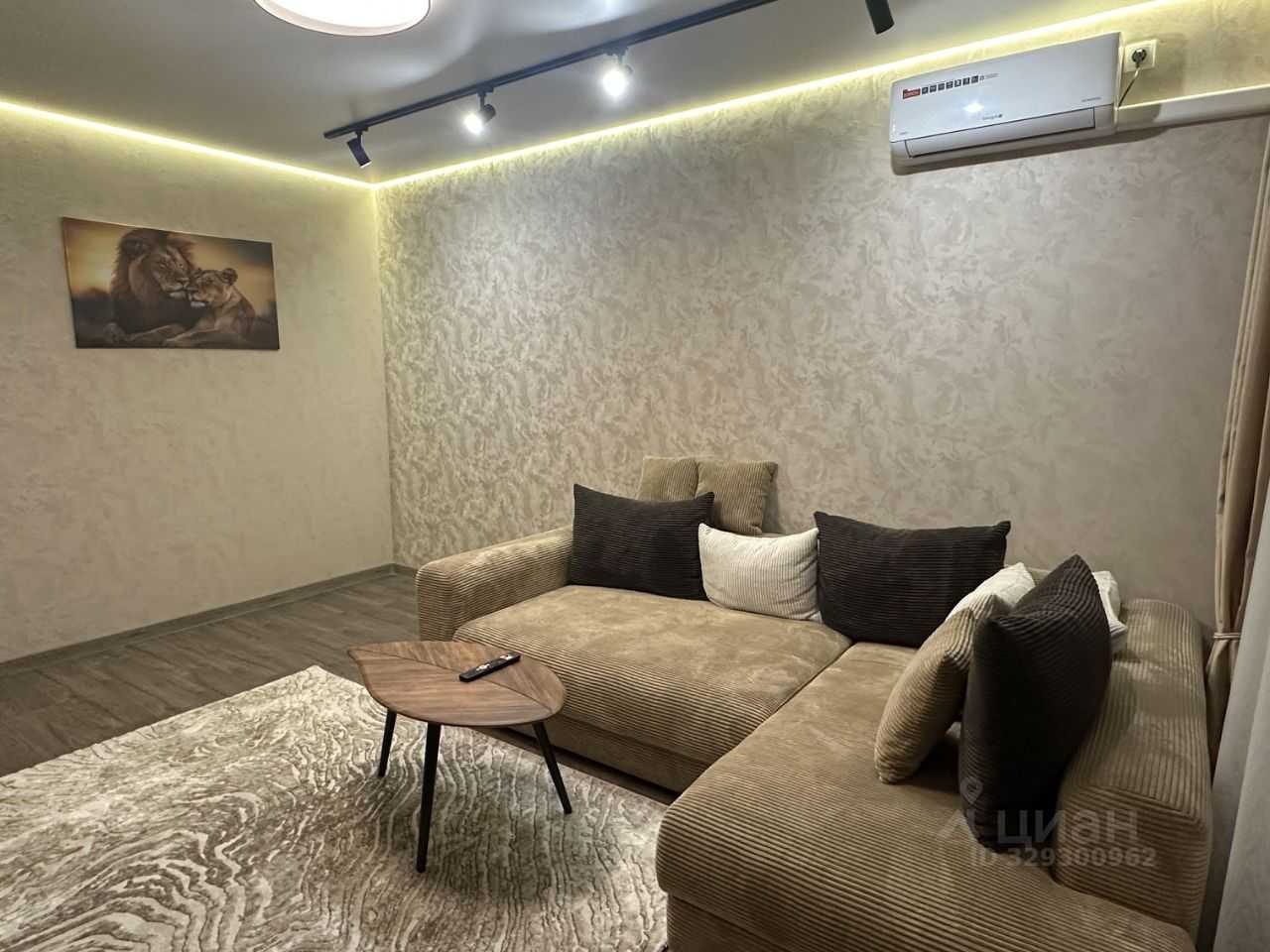 2-комнатная квартира, 66 м² — фотография 3