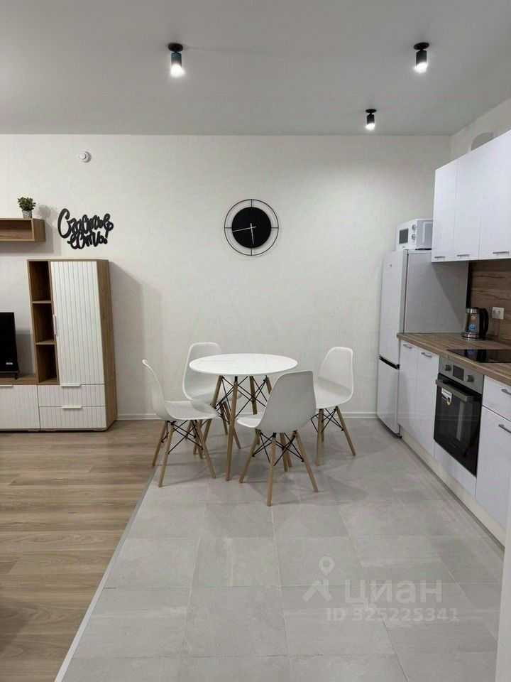 3-комнатная квартира, 56 м² — фотография 3