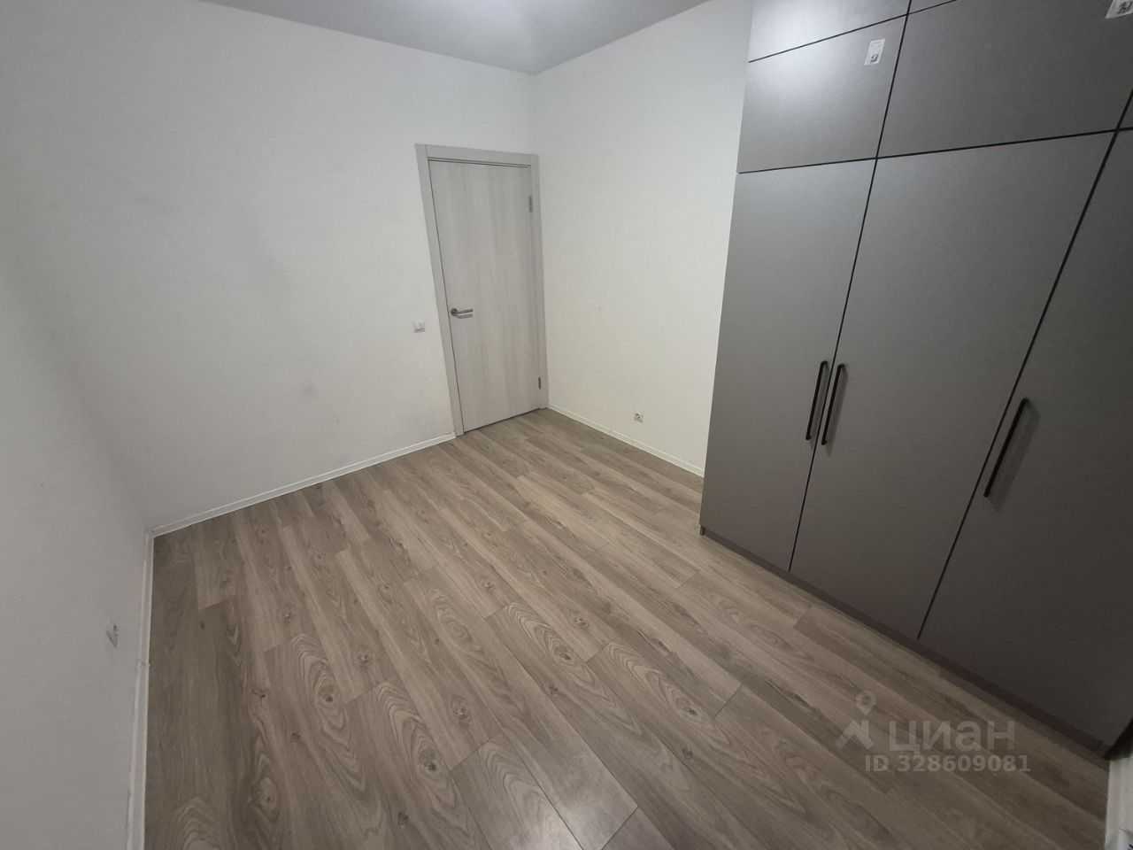 4-комнатная квартира, 80,1 м² — фотография 2