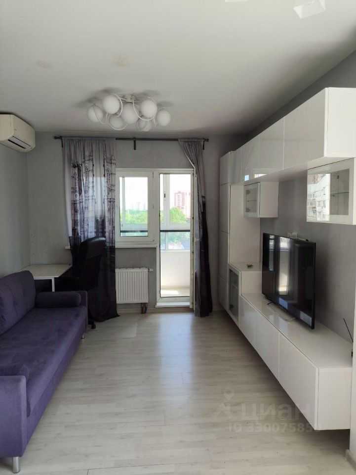 1-комнатная квартира, 43 м² — фотография 2