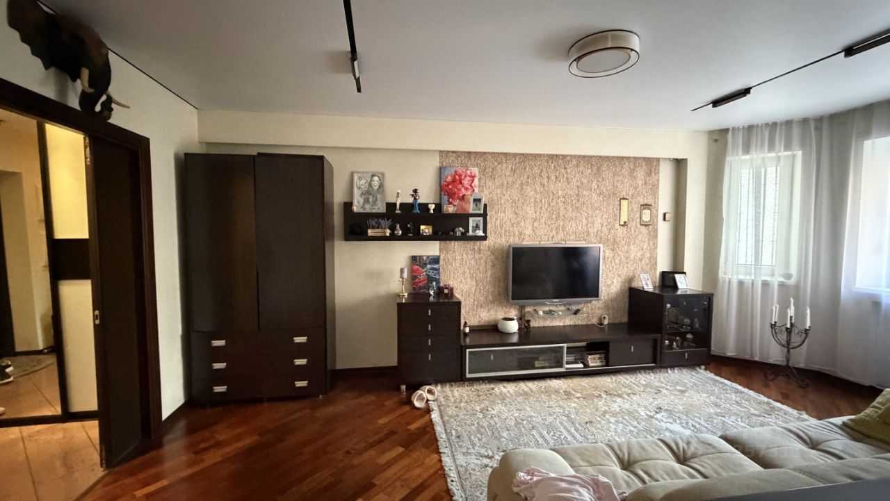 2-комнатная квартира, 64 м² — фотография 2