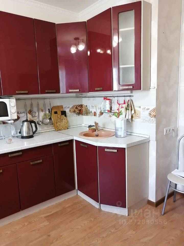 2-комнатная квартира, 70 м² — фотография 3