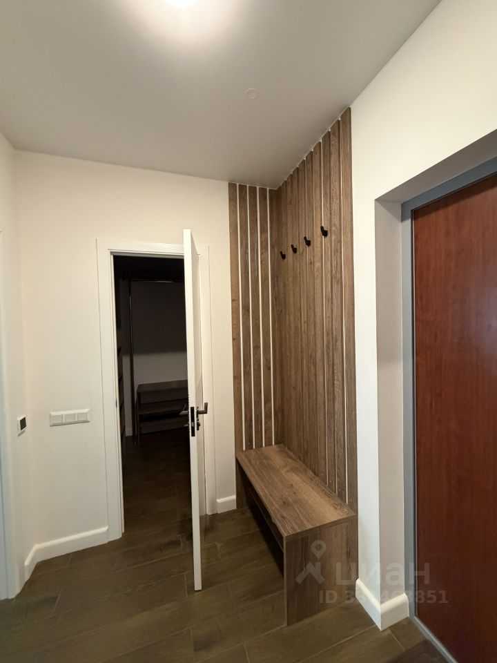 1-комнатная квартира, 42 м² — фотография 2