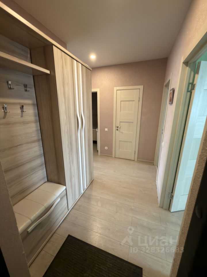 2-комнатная квартира, 55 м² — фотография 2