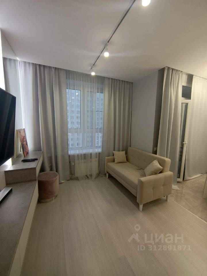 1-комнатная квартира, 37 м² — фотография 2