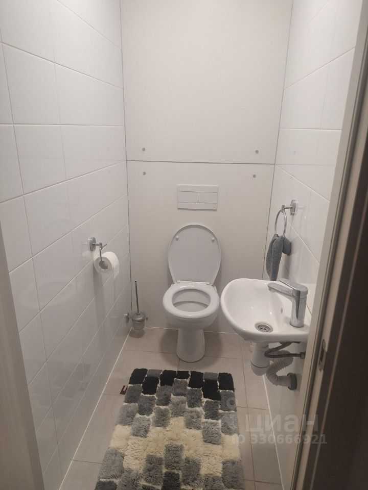 2-комнатная квартира, 65 м² — фотография 3