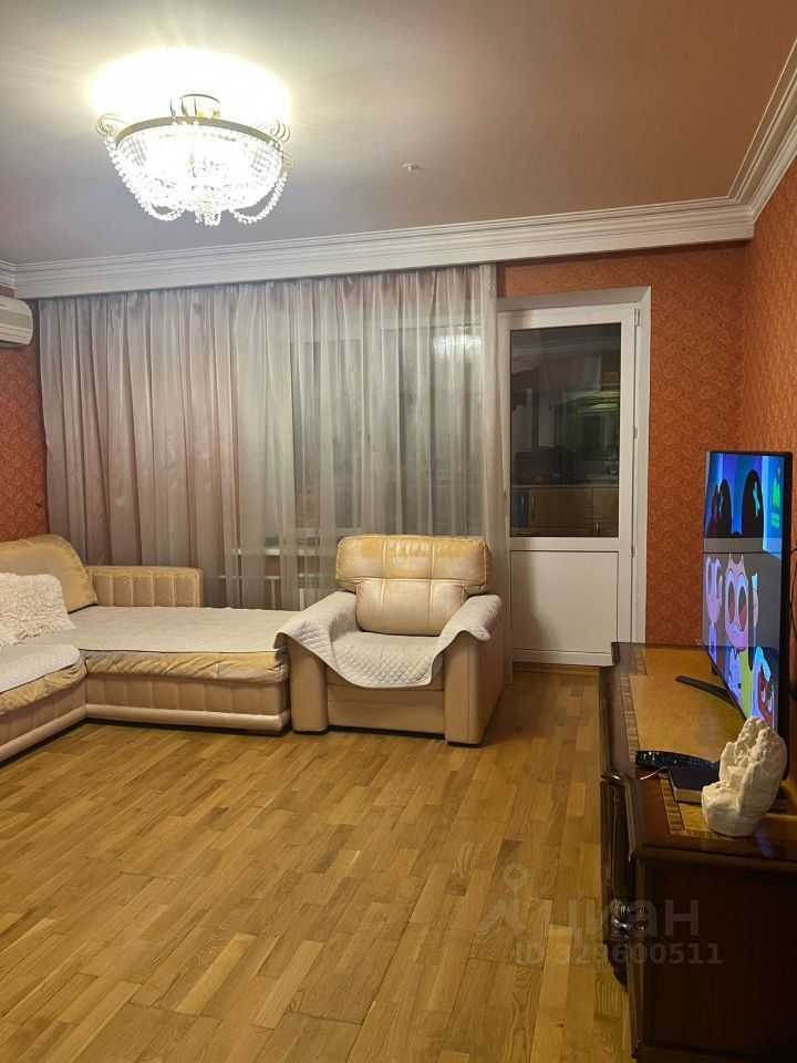 2-комнатная квартира, 56 м² — фотография 2