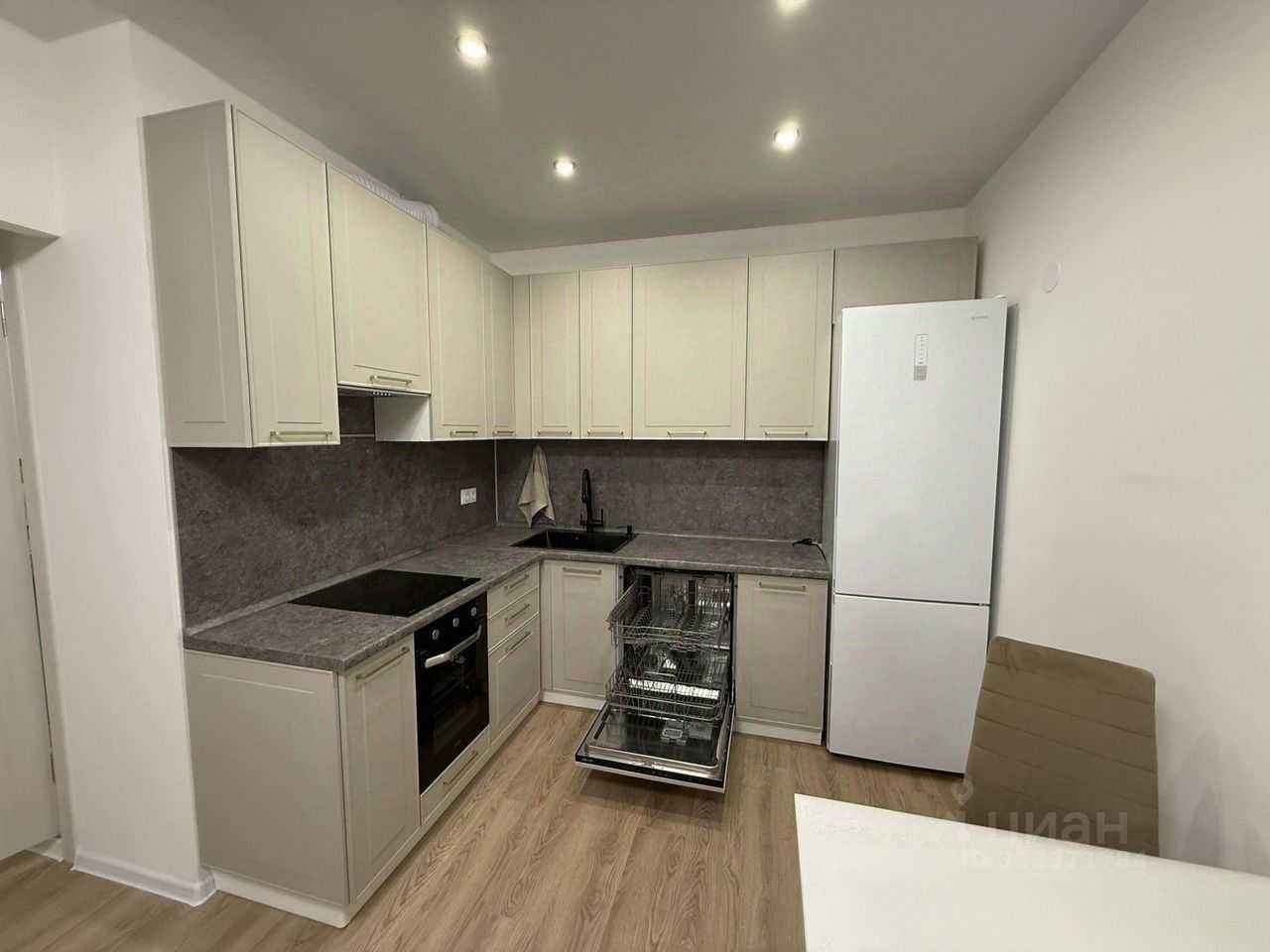 3-комнатная квартира, 60 м² — фотография 2